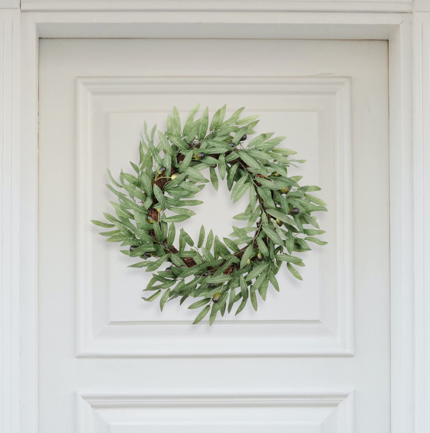 22" Fall Wreath for Front Door, Autumn Artificial Wreath with Pumpkin, Sunflowers, Maple Leaves, Berries, Ideal for Halloween Thanksgiving Home Decoration